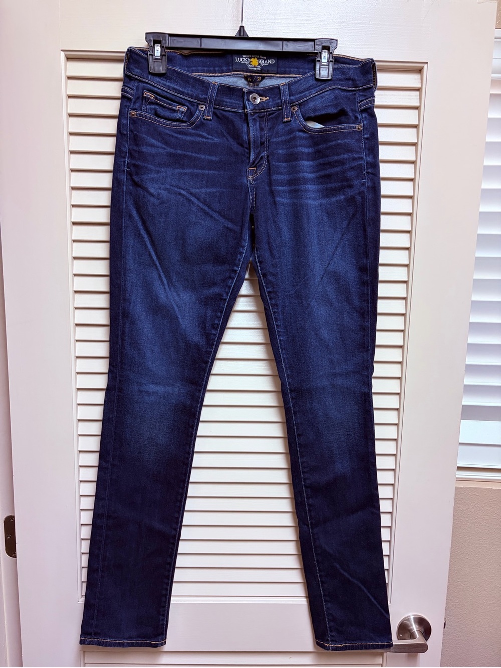 Lucky Brand Charlie Skinny Jeans Womens 6 28 Dark Indigo Wash Stretch Denim Blue